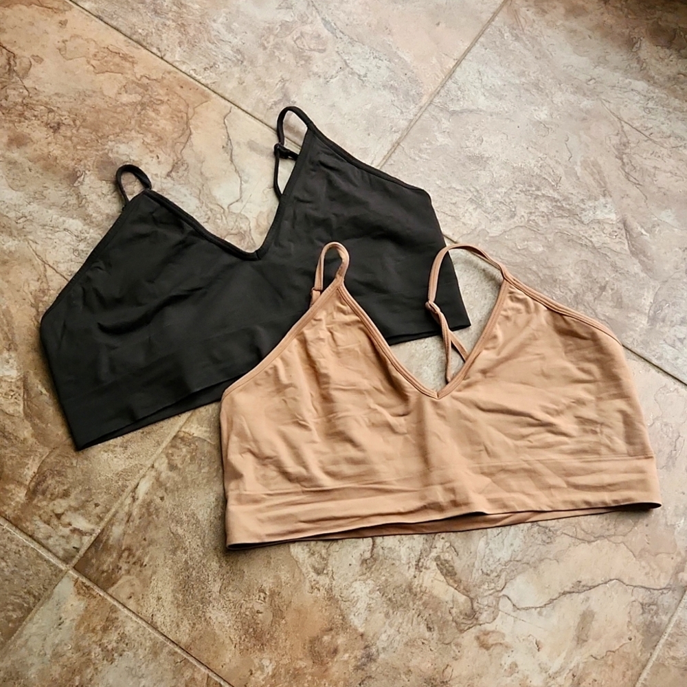 RARE Skims Butter Smoothing Bralette Set